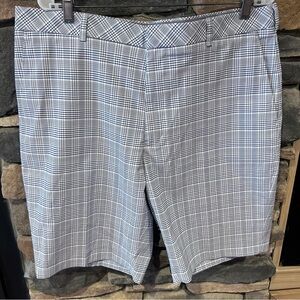 Walter Hagan Men's blue Plaid Shorts‎
